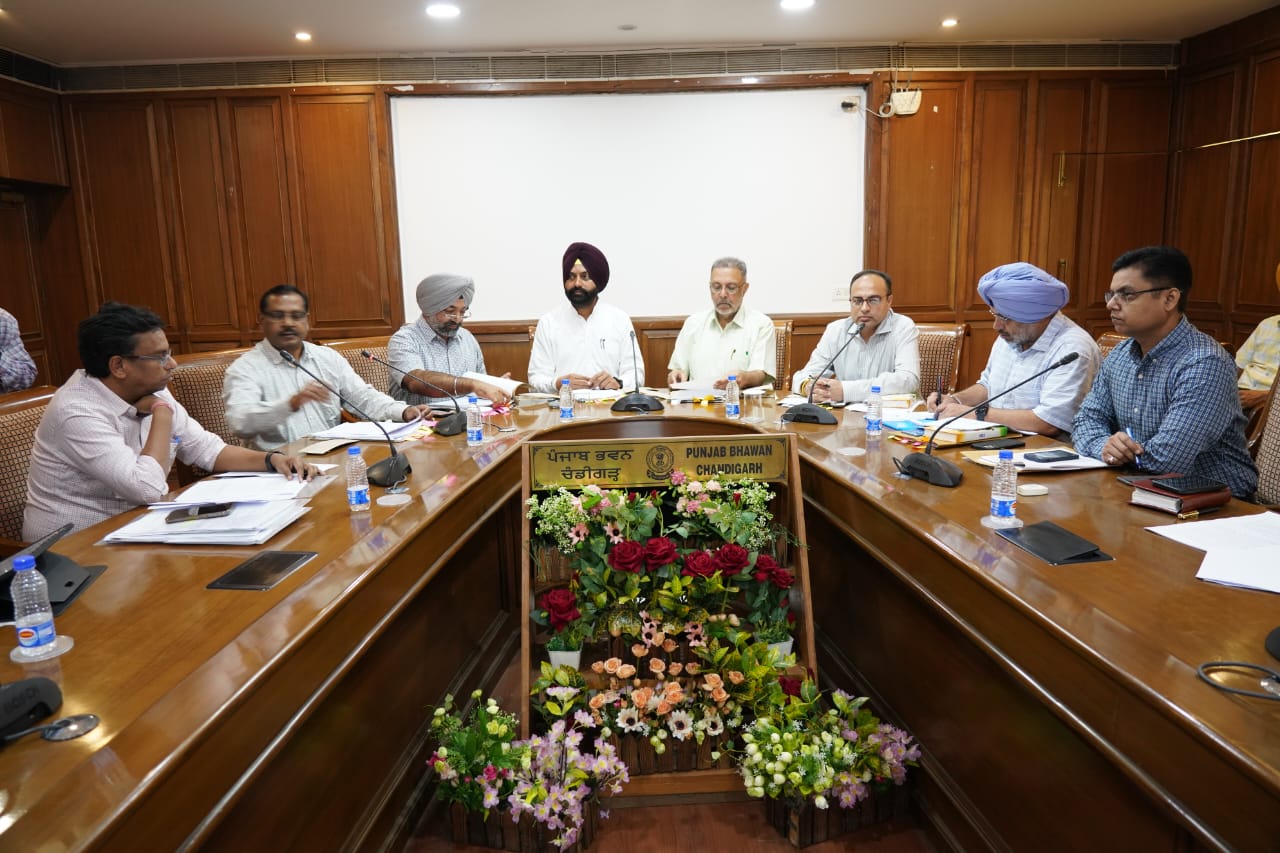 Punjab to implement scheme of giving reward of Rs.5K to Good Samaritans for saving lives of road accident victims