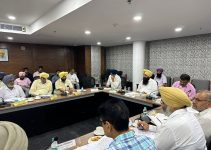 PUNJAB AGRICULTURE MINISTER DIRECTS CHIEF AGRI OFFICERS TO ENSURE MAXIMUM HELP TO FLOOD-AFFECTED FARMERS