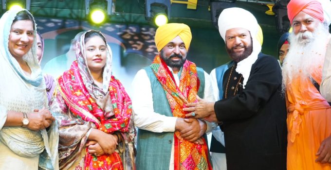 CM JOINS SANGAT AT BAPU LAL BADSHAH JI’S MELA AT NAKODAR