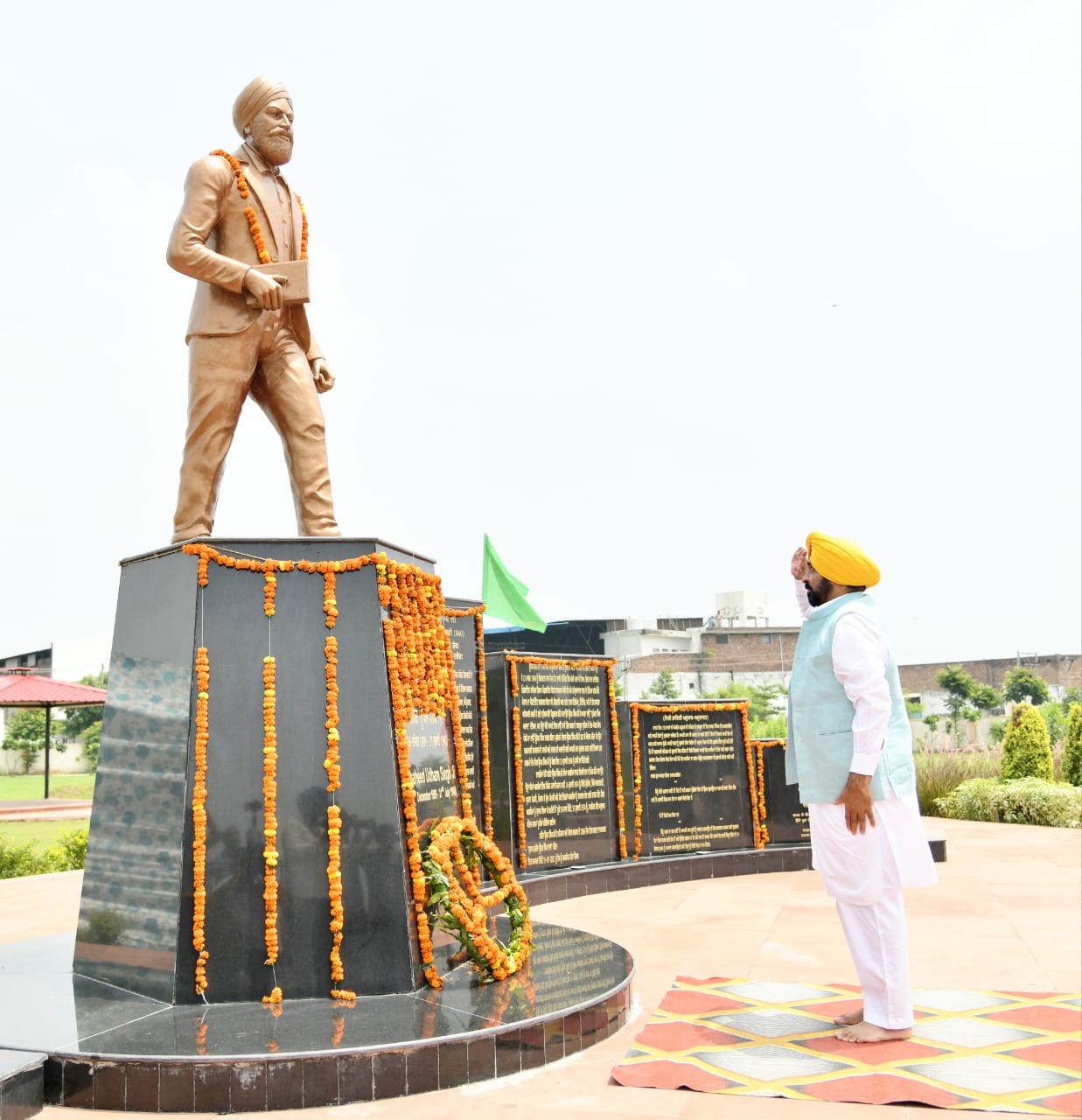 CM BATS FOR BHARAT RATNA AWARD FOR SHAHEED UDHAM SINGH, SHAHEED BHAGAT SINGH AND SHAHEED KARTAR SINGH SARABHA