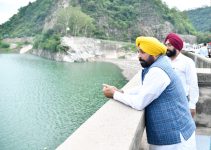 NO NEED TO PANIC AS SITUATION UNDER CONTROL: CM TO PEOPLE AFTER VISITING BHAKRA DAM