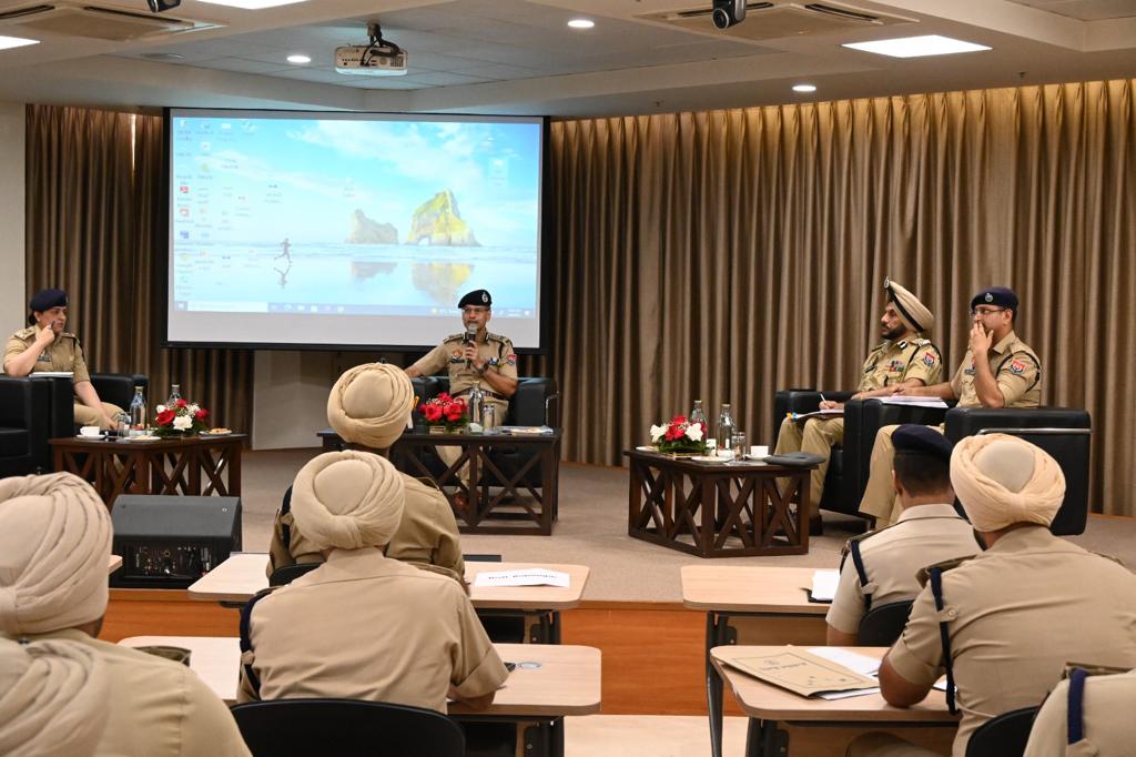 DGP PUNJAB HOLDS LAW & ORDER REVIEW MEETING OF PATIALA AND ROPAR RANGES