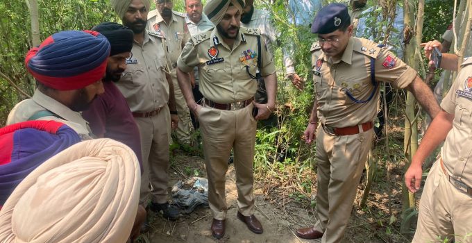 PUNJAB POLICE IN JOINT OP WITH STF CONDUCT SEARCHES IN RUPNAGAR, SBS NAGAR; 27 NABBED