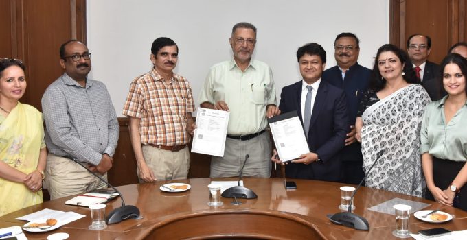 PUNJAB DMER & STRYKER INDIA SIGNS MoU IN PRESENCE OF PUNJAB MEDICAL EDUCATION AND RESEARCH MINISTER