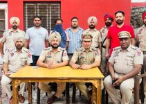 PUNJAB POLICE RECOVER 8KG HEROIN FROM SMUGGLER WHO SWAM TO PAKISTAN TO RETRIEVE CONSIGNMENT