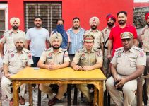 PUNJAB POLICE RECOVER 8KG HEROIN FROM SMUGGLER WHO SWAM TO PAKISTAN TO RETRIEVE CONSIGNMENT
