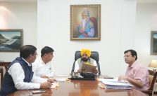 CM reviews the progress of ongoing ‘Special Girdawari’ in the state