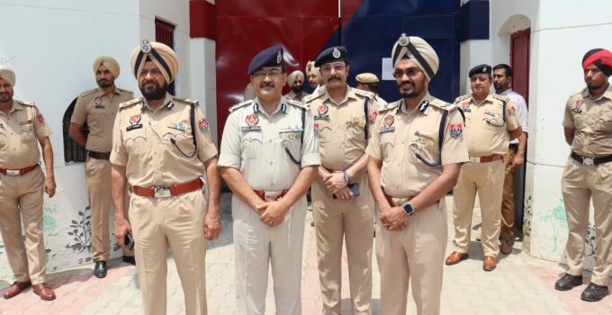 PUNJAB POLICE, PRISON DEPTT JOINTLY CONDUCT SIMULTANEOUS SEARCHES AT 25 JAILS IN PUNJAB