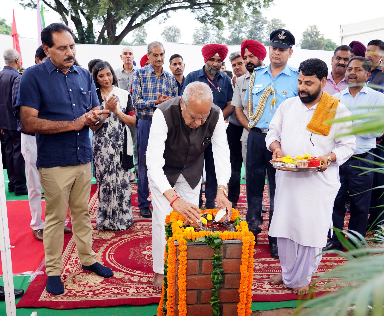 Governor Lays Foundation Stone for Advanced Academic and Research Centre at PGGC-11