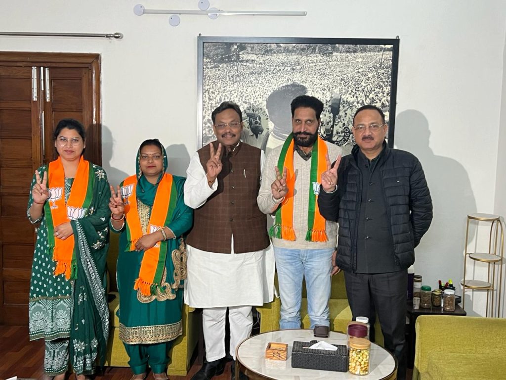 Three Aam Aadmi Party councilors from Chandigarh joined the BJP.