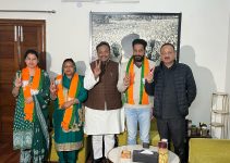 Three Aam Aadmi Party councilors from Chandigarh joined the BJP.